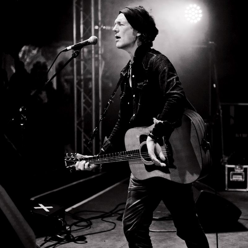 WOLF MAAHN & BAND