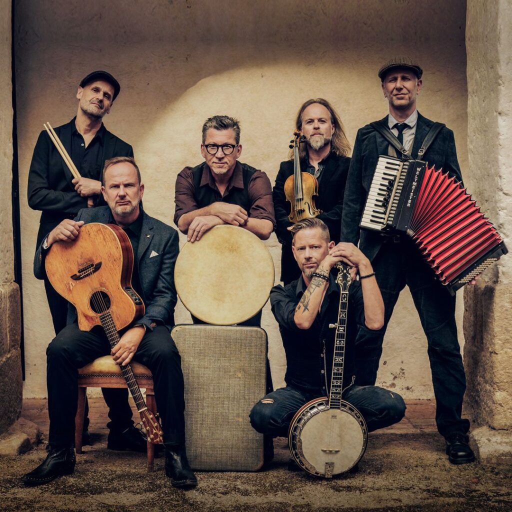 FIDDLER’S GREEN & Support